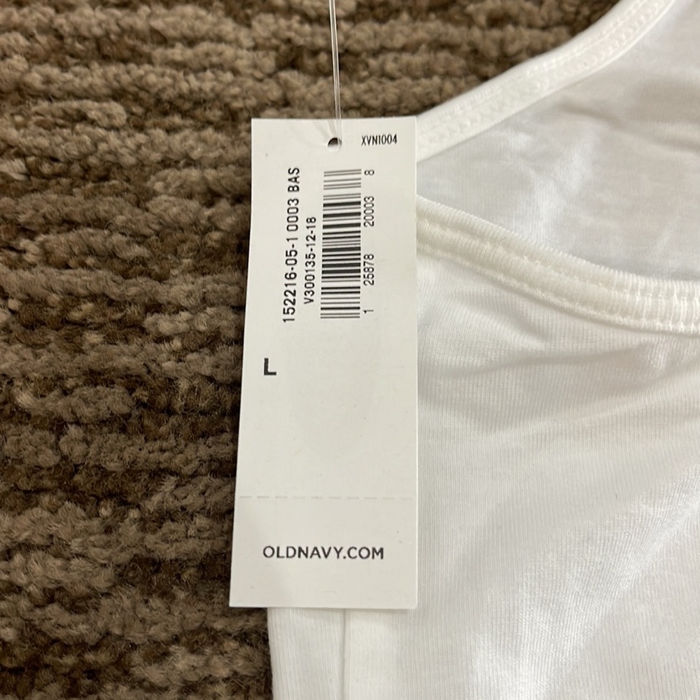 NWT Old Navy cami tank Size: L - Picture 4 of 4